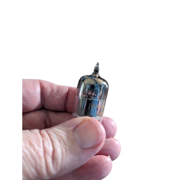 6EZ8 Lowrey Vintage Vacuum Tube NOS Ham Radio Amplifier Audio Electronic - Picture 3 of 5